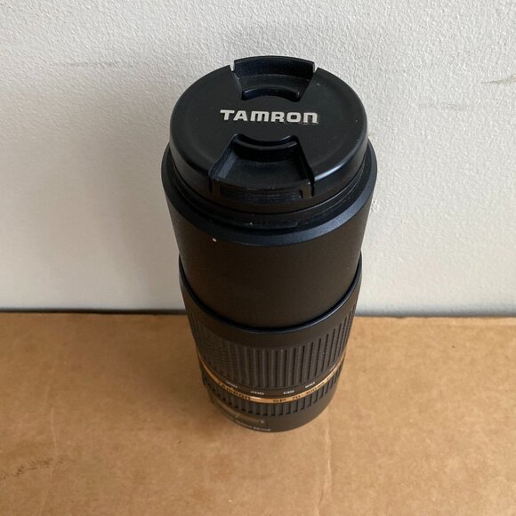 Tamron AF 70-300mm f/4.0-5.6 SP Di VC USD XLD for Nikon Digital SLR Cameras